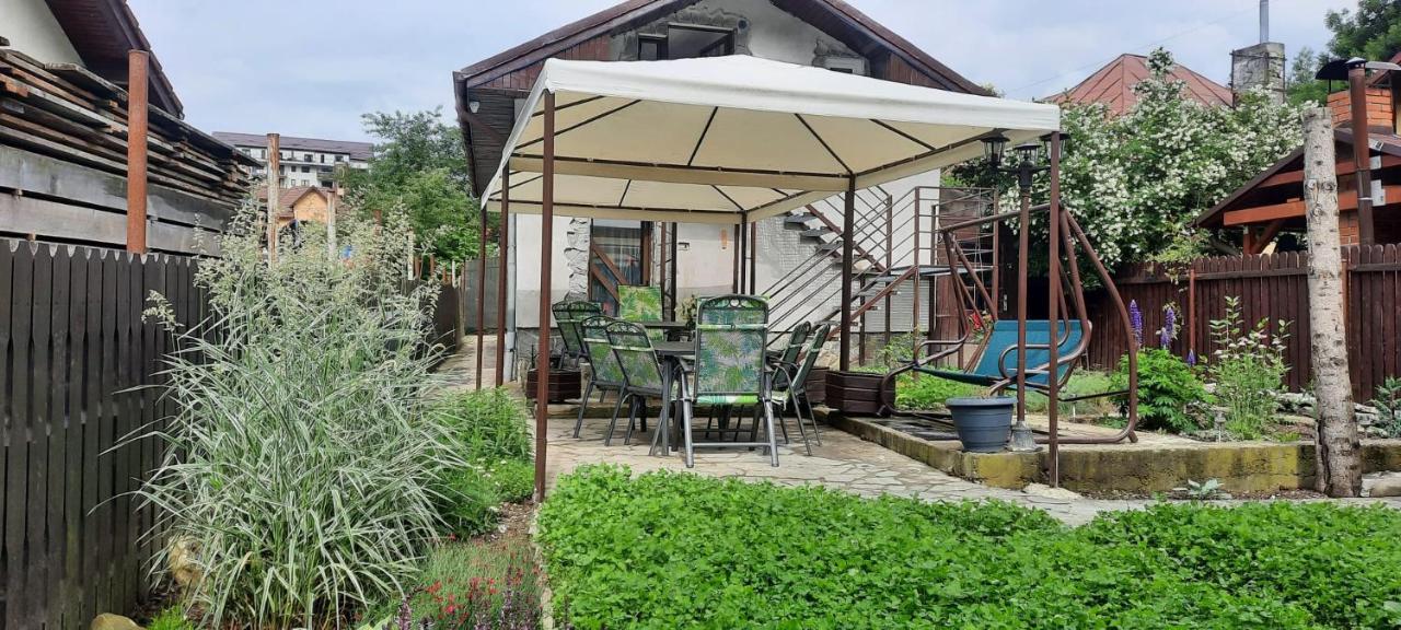 Casa Crissio Villa Sinaia Bagian luar foto